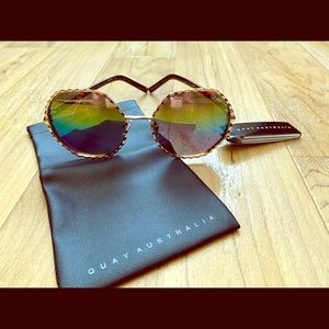 Quay Australia Breeze In gold rainbow sunglasses